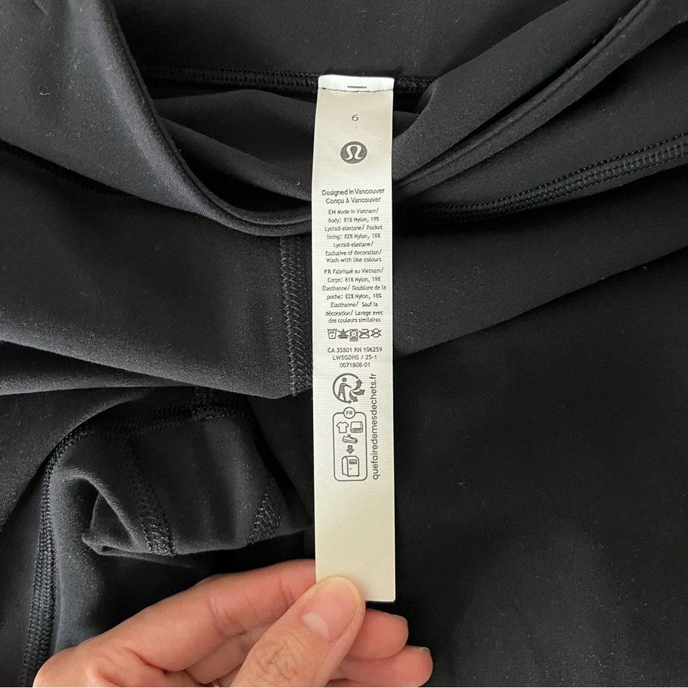 Lululemon Groove 29.5-30 inseam black HR Nulu Align flared pant short 6 - Picture 7 of 7